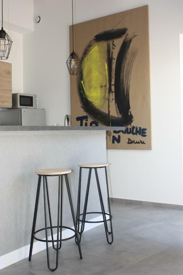 Le Tire Bouchon Apartment Maraussan Exterior photo